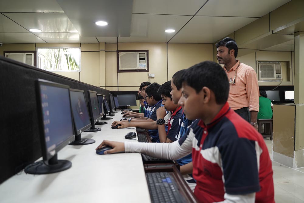 Advanced Labs | Barasat IG Memorial High School